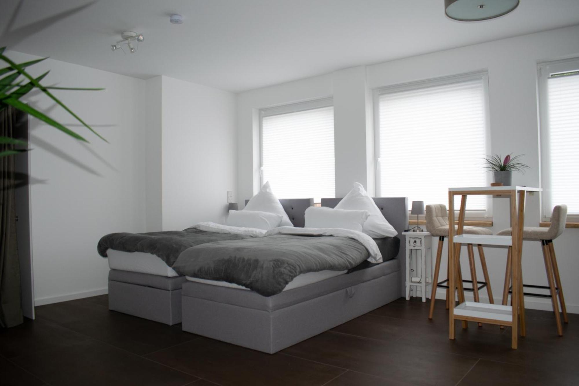 Ferienwohnung Unique Flat Düsseldorf Zimmer foto