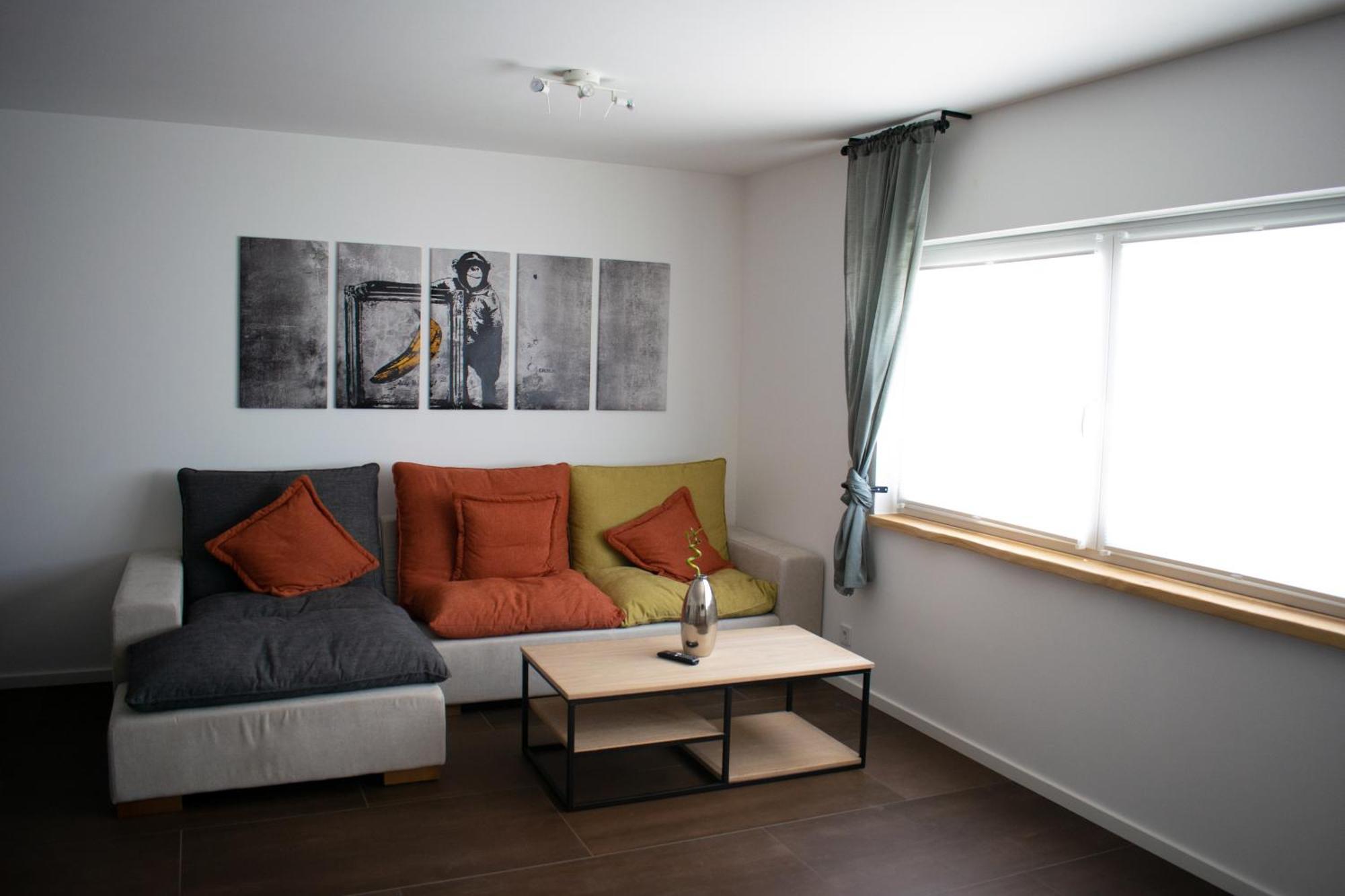 Ferienwohnung Unique Flat Düsseldorf Zimmer foto